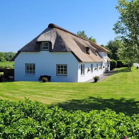 Moehlenhus Peter Jensen *