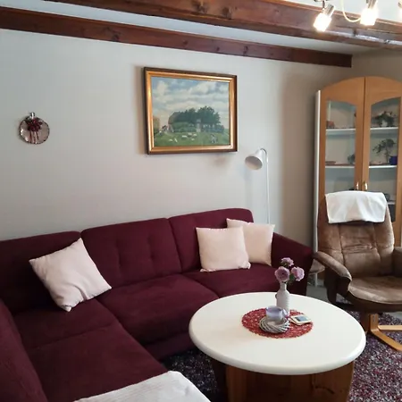 Moehlenhus Peter Jensen *